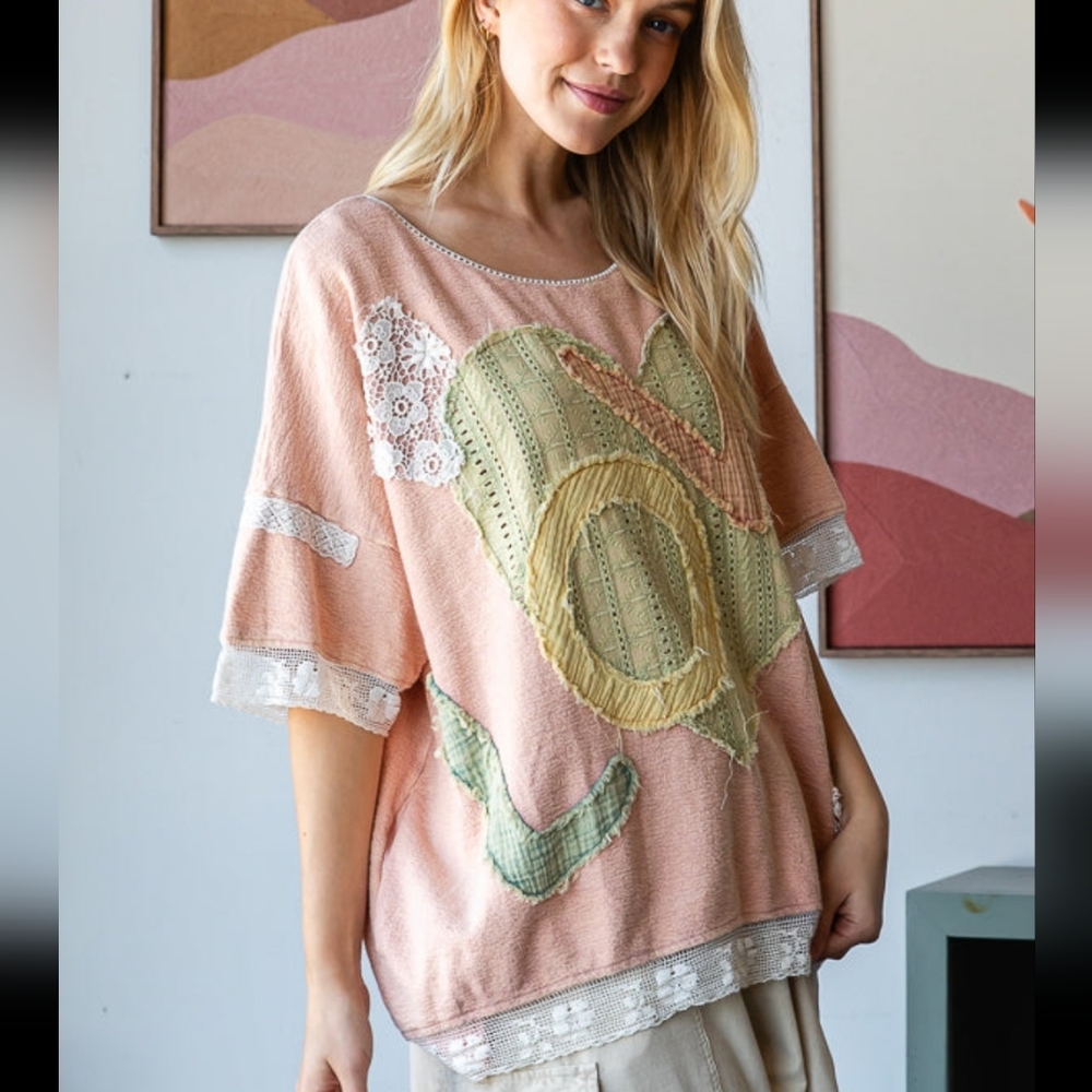 BB24, NWT Oli & Hali Pink Patchwork Love  Appliqué Oversized Short Sleeve Top